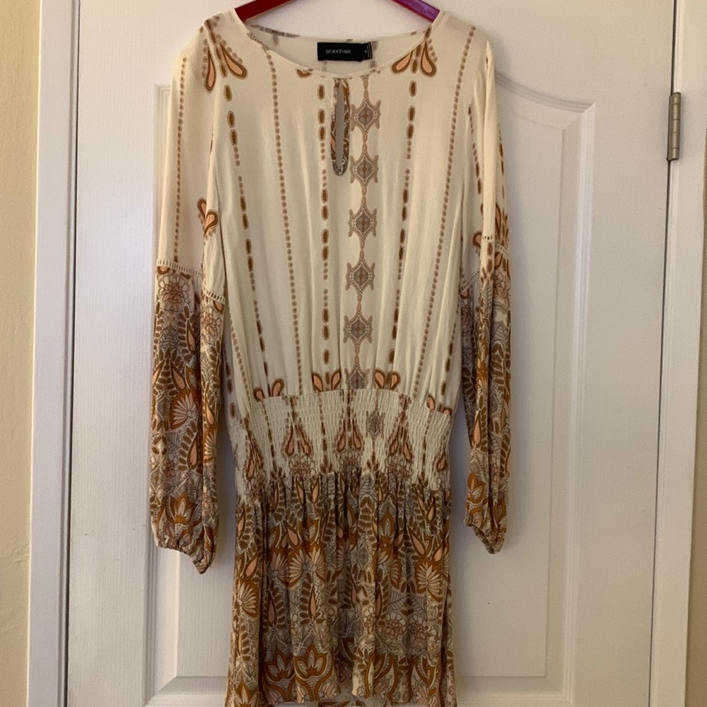 WOMEN’S DRESS
